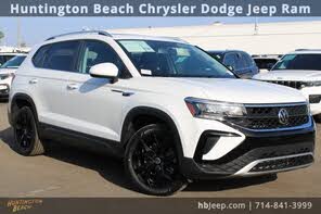 Volkswagen Taos SE FWD