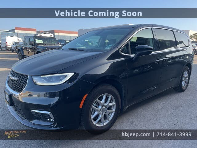 2023 Chrysler Pacifica Touring L FWD