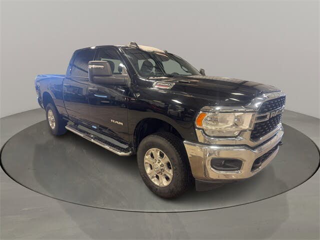2024 RAM 2500 Big Horn Crew Cab 4WD