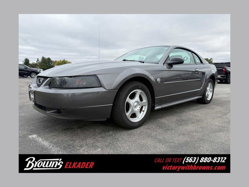 2004 Ford Mustang Coupe RWD