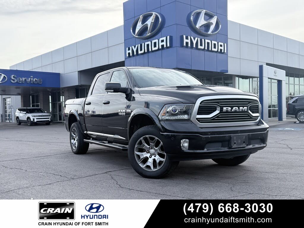 2018 RAM 1500 Laramie Limited Crew Cab 4WD