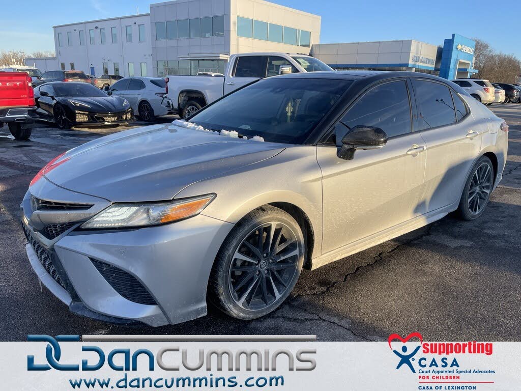 2019 Toyota Camry XSE V6 FWD