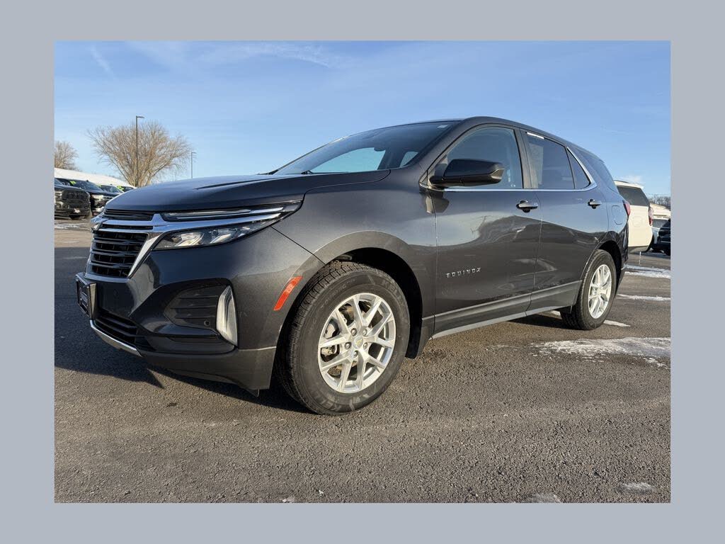 2022 Chevrolet Equinox LT FWD with 1LT