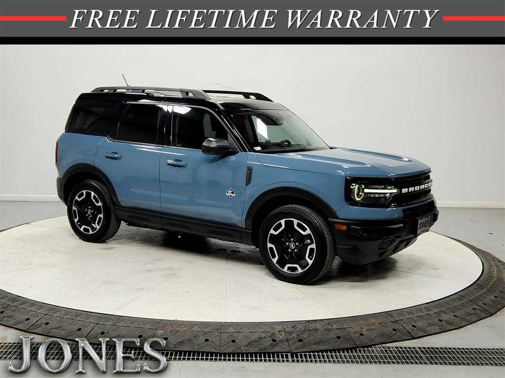 2022 Ford Bronco Sport Outer Banks AWD