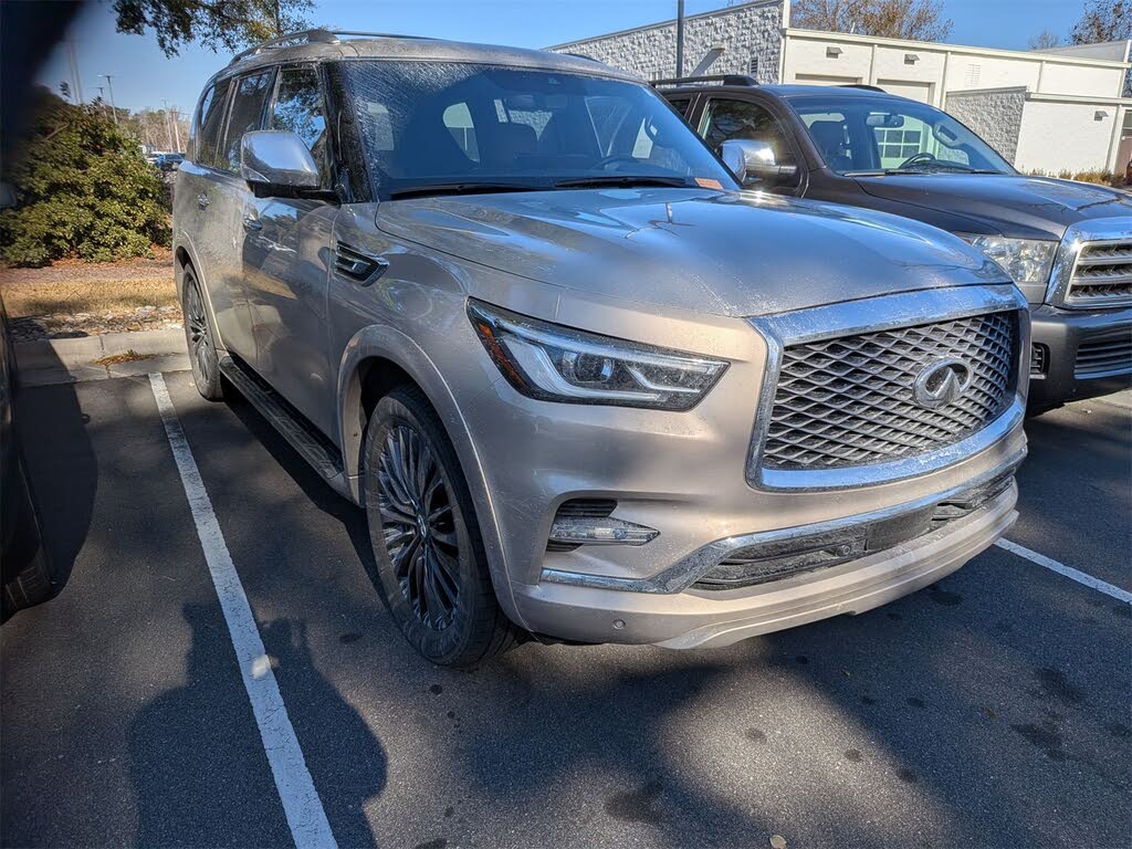2022 INFINITI QX80 Sensory 4WD