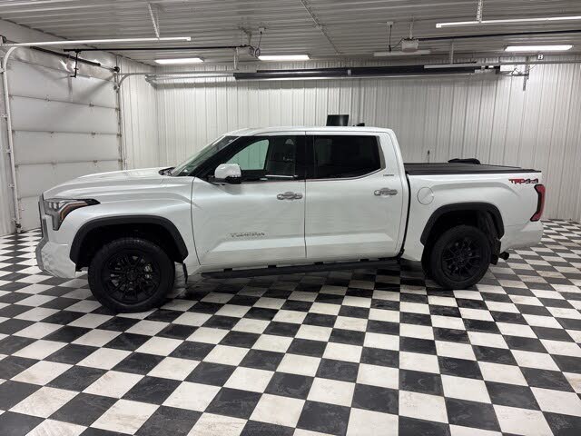 2022 Toyota Tundra Limited CrewMax Cab 4WD