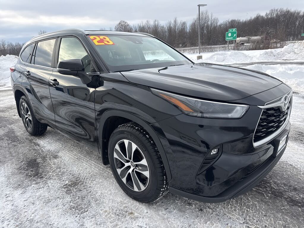 2023 Toyota Highlander L AWD