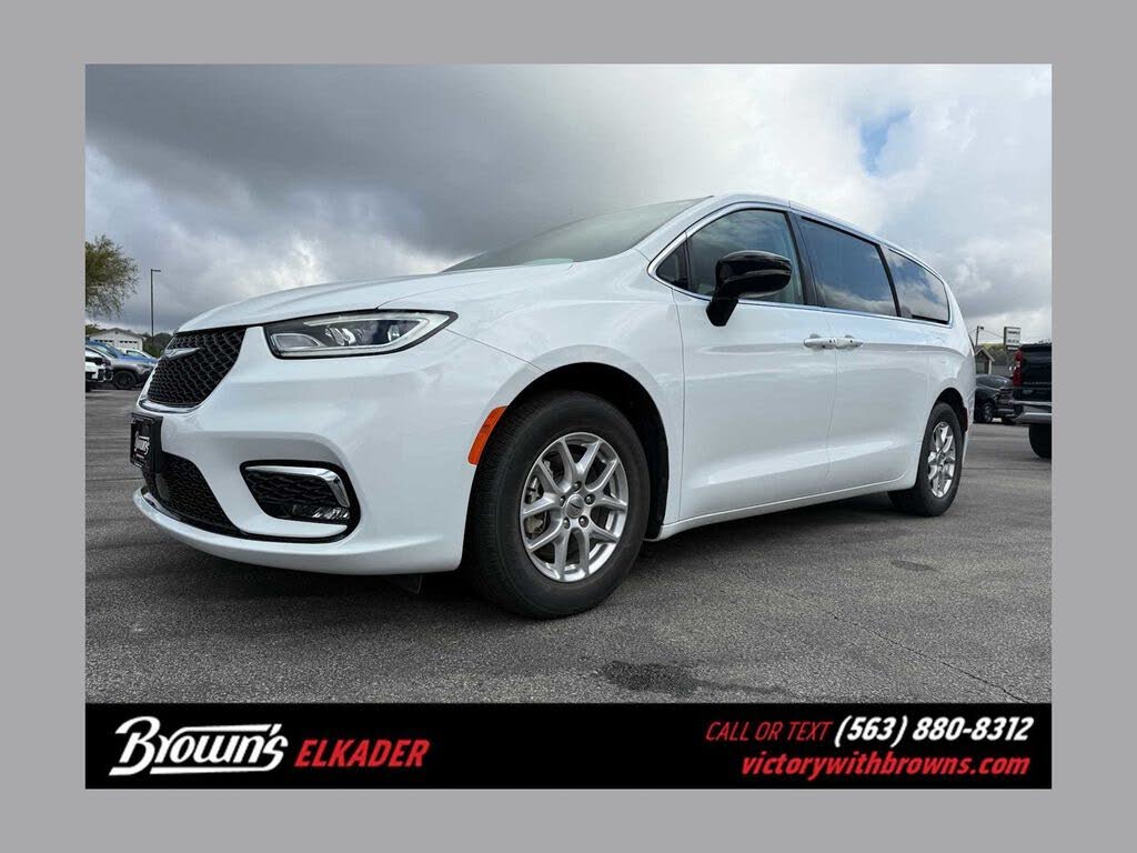 2024 Chrysler Pacifica Touring L FWD