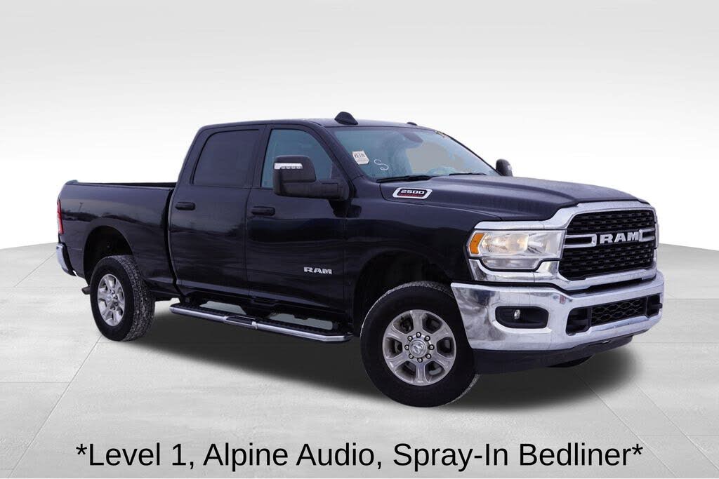 2024 RAM 2500 Big Horn Crew Cab 4WD