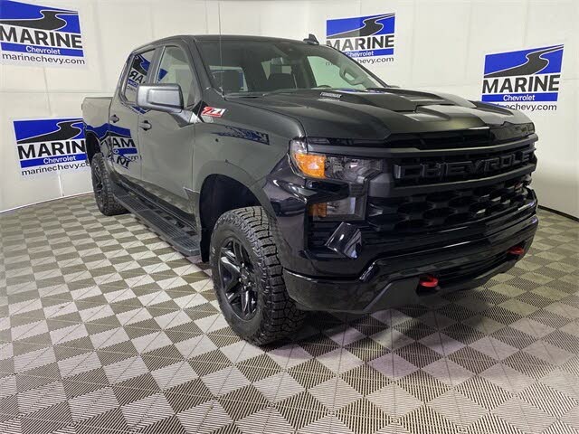 2025 Chevrolet Silverado 1500 Custom Trail Boss Crew Cab 4WD