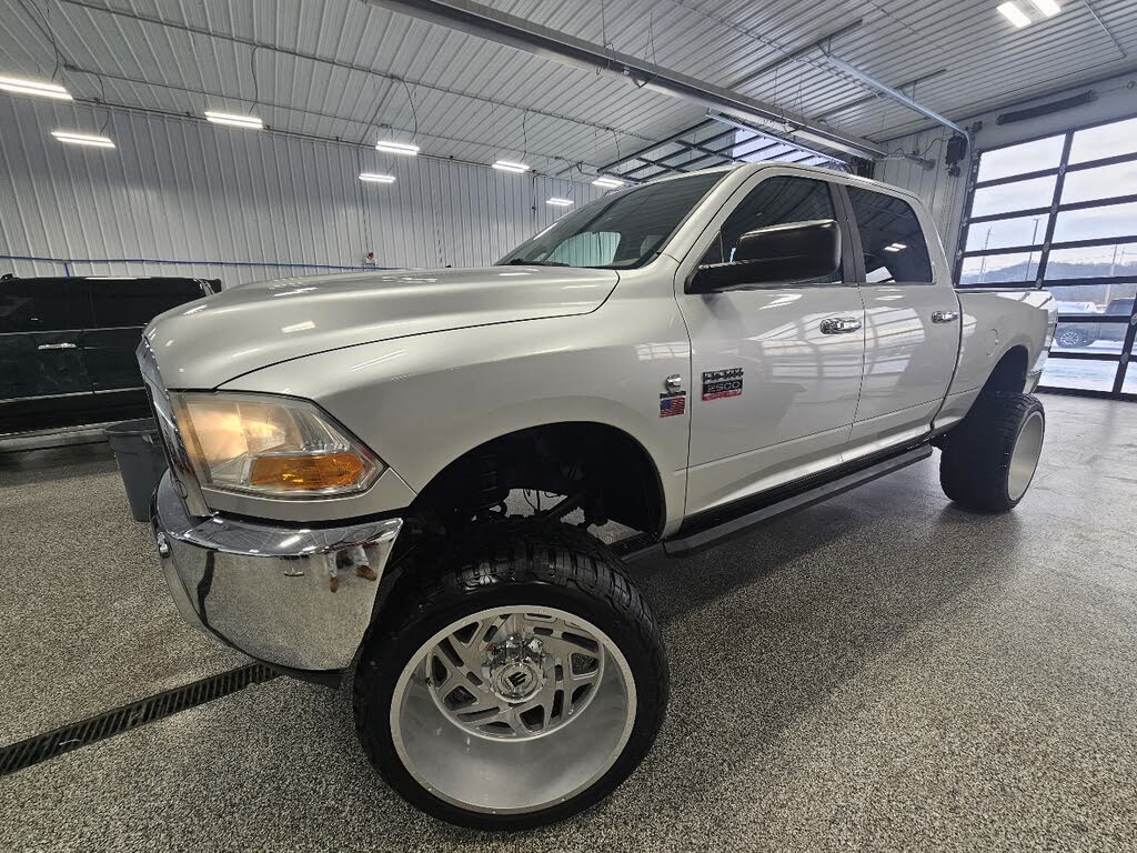 2012 RAM 2500 SLT Crew Cab 4WD