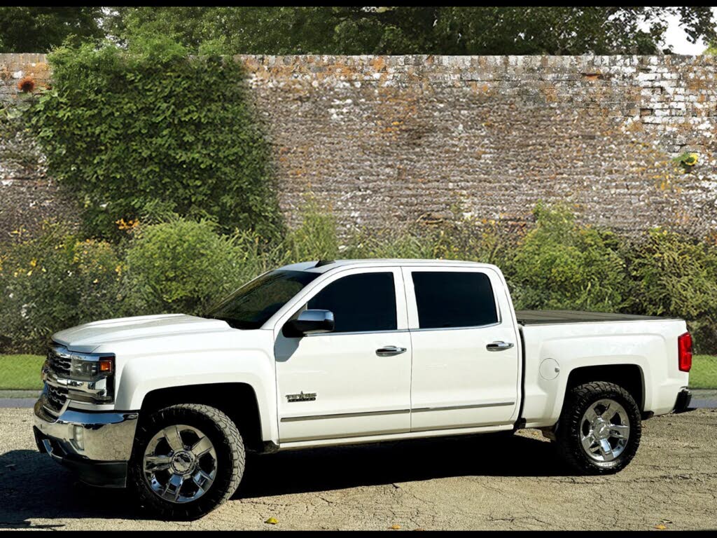 2016 Chevrolet Silverado 1500 LTZ Crew Cab RWD