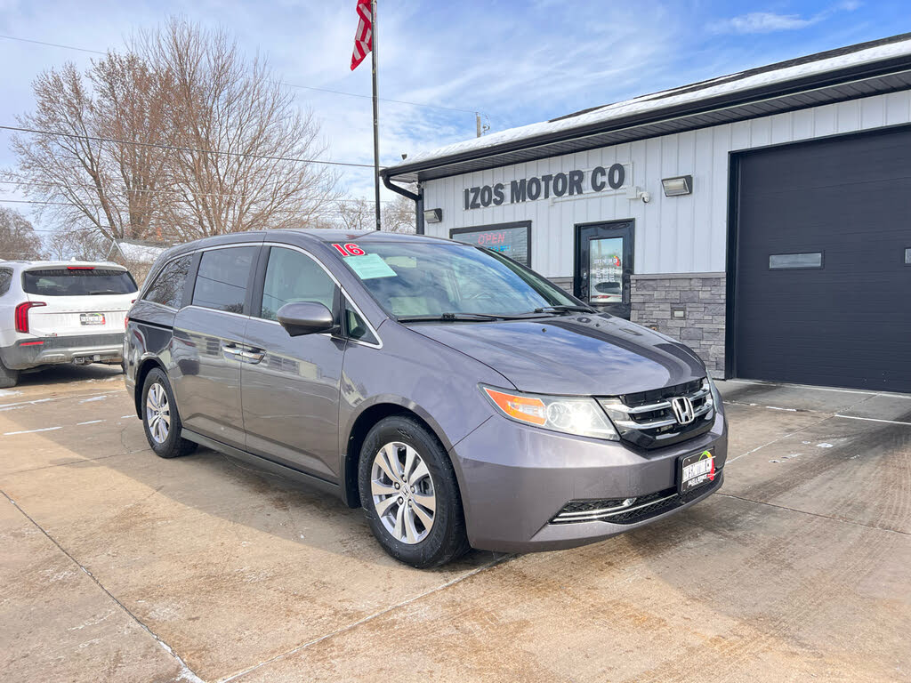 2016 Honda Odyssey SE FWD