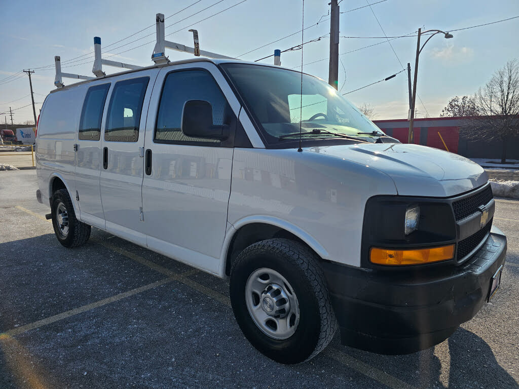 2017 Chevrolet Express Cargo 2500 RWD