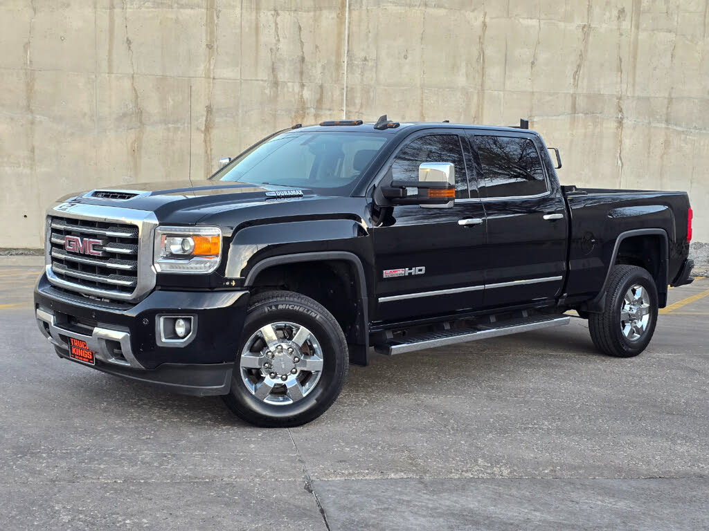 2017 GMC Sierra 2500HD SLT Crew Cab SB 4WD