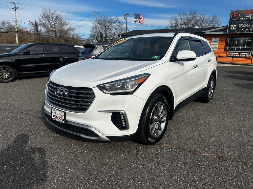 2017 Hyundai Santa Fe SE AWD