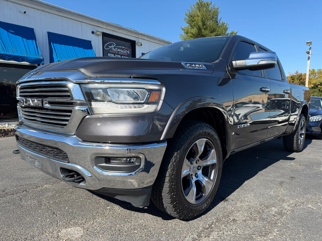 2019 RAM 1500 Laramie Crew Cab 4WD