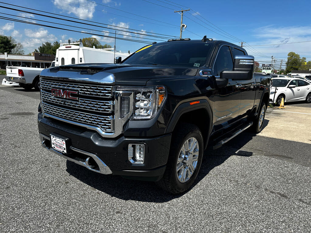 2020 GMC Sierra 2500HD Denali Crew Cab 4WD