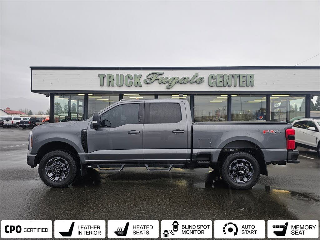 2024 Ford F-250 Super Duty Lariat Crew Cab 4WD