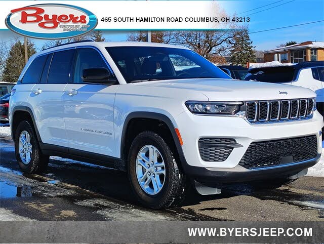 2024 Jeep Grand Cherokee Laredo 4WD