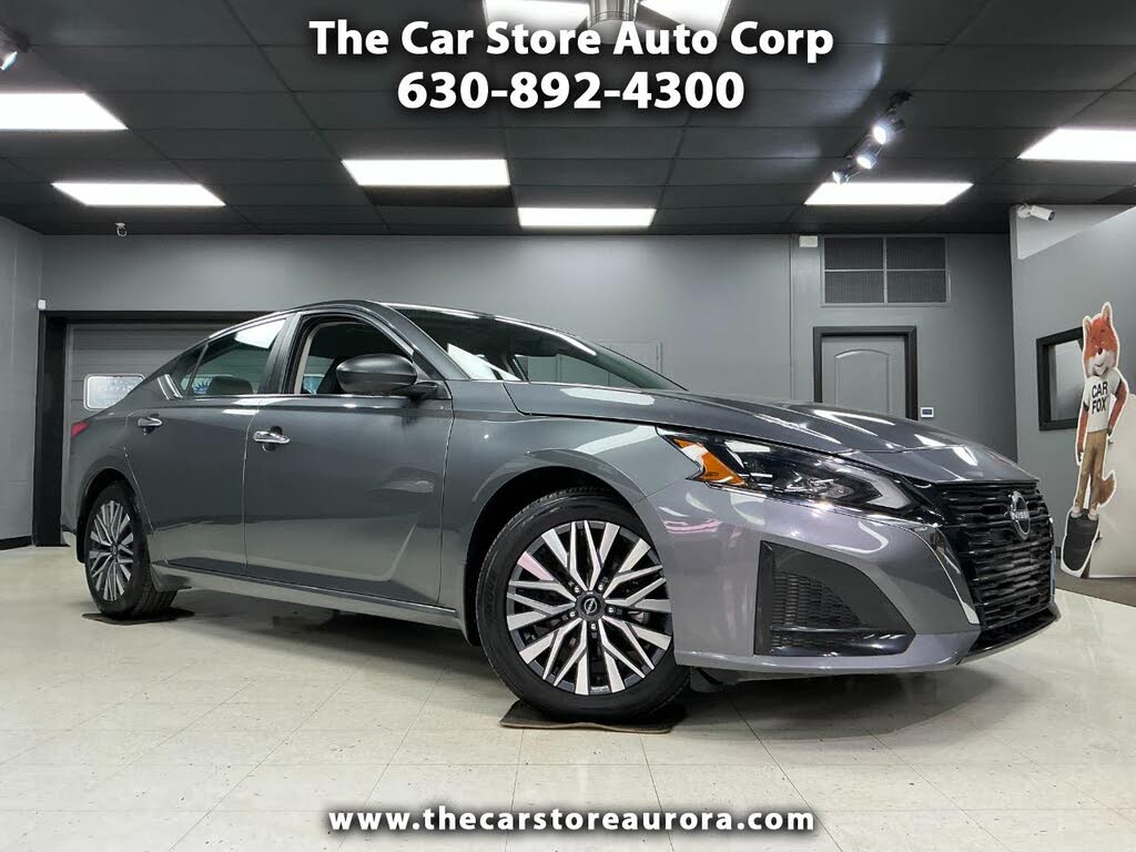 2024 Nissan Altima 2.5 SV FWD