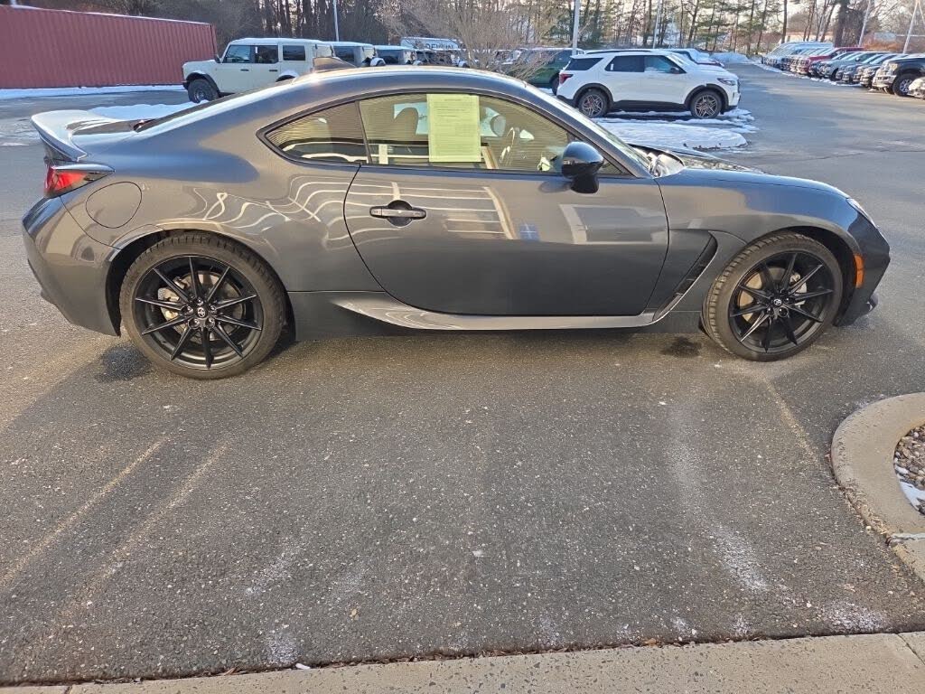 2024 Toyota GR86 Premium RWD