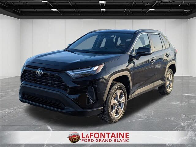 2024 Toyota RAV4 XLE FWD