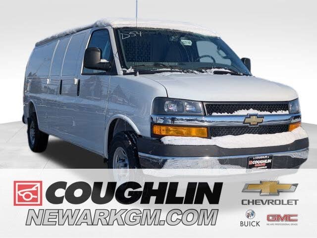 2025 Chevrolet Express Cargo 3500 RWD