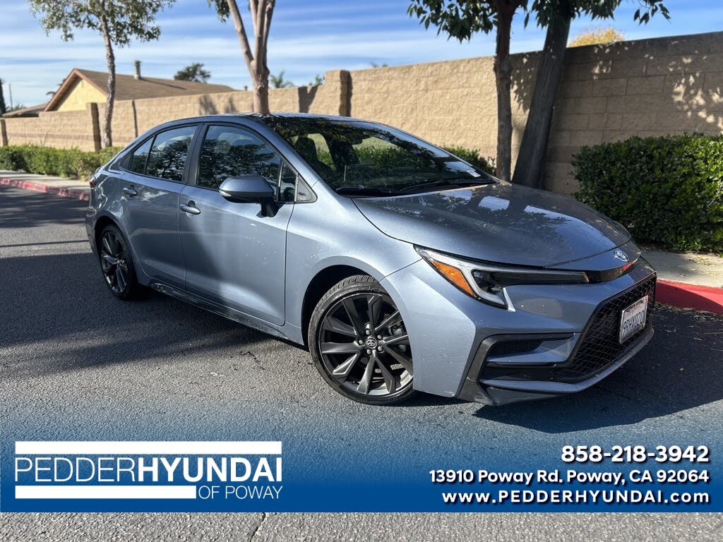 2025 Toyota Corolla XSE FWD