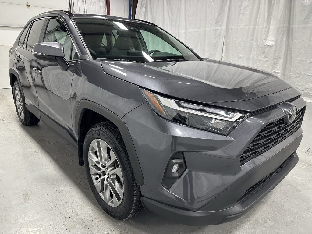 2025 Toyota RAV4 XLE Premium AWD