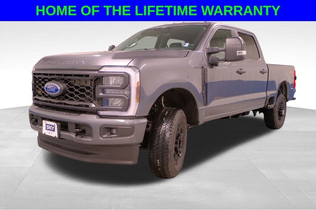 2026 Ford F-250 Super Duty XL Crew Cab 4WD