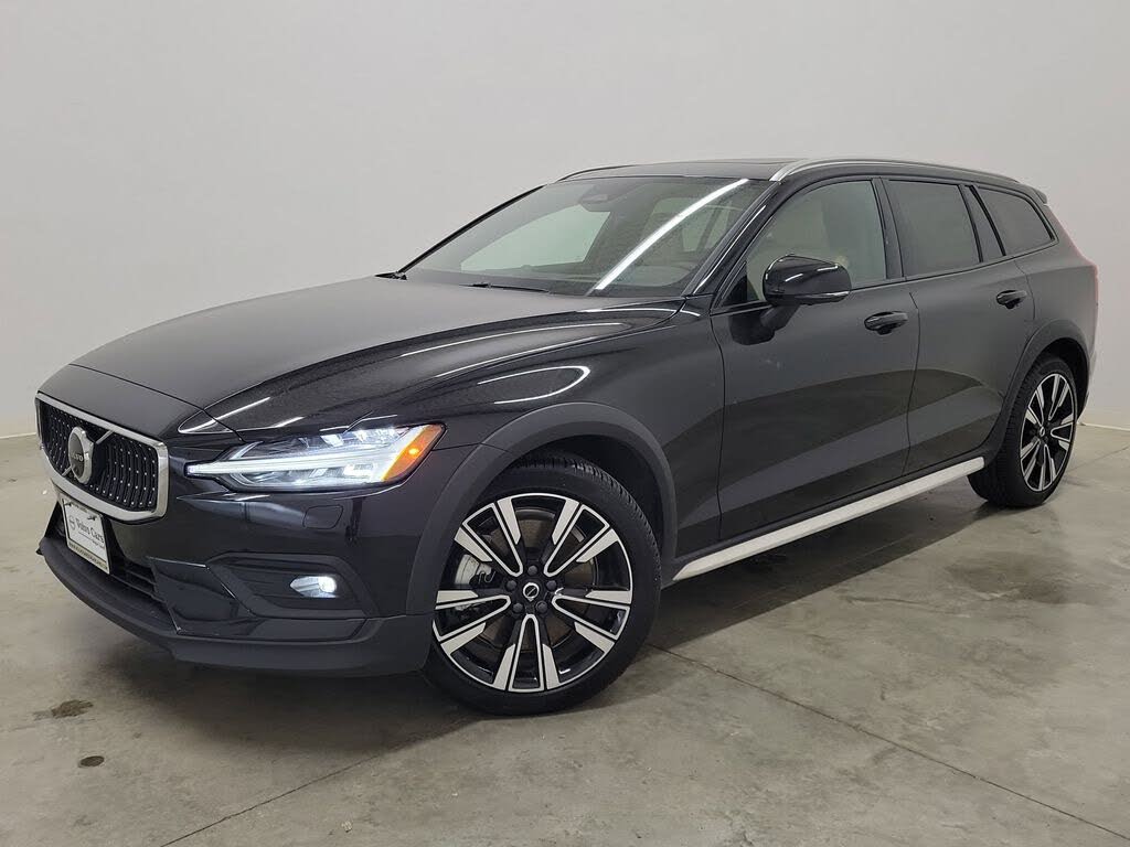 2026 Volvo V60 Cross Country B5 Ultra AWD