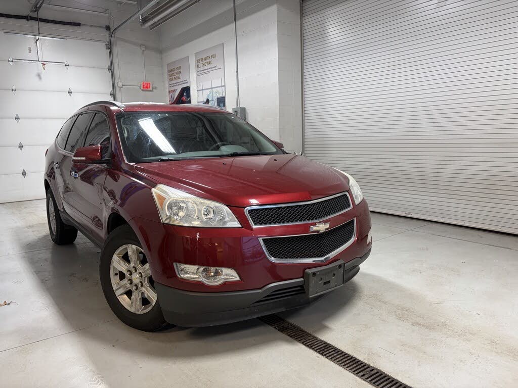 2011 Chevrolet Traverse 1LT FWD