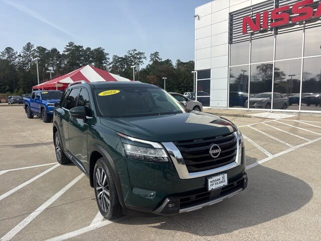 2022 Nissan Pathfinder Platinum 4WD