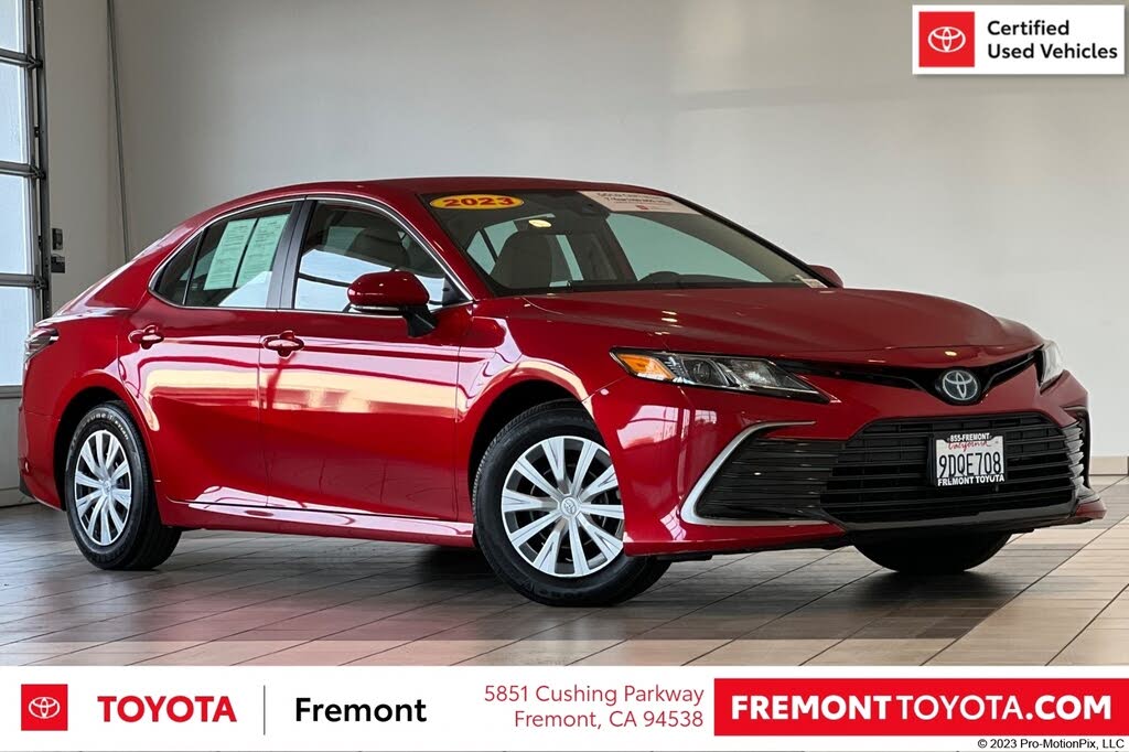 2023 Toyota Camry Hybrid LE FWD