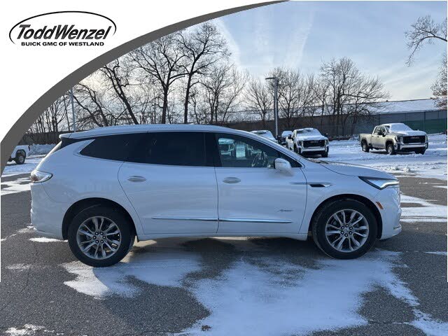 2024 Buick Enclave Avenir AWD