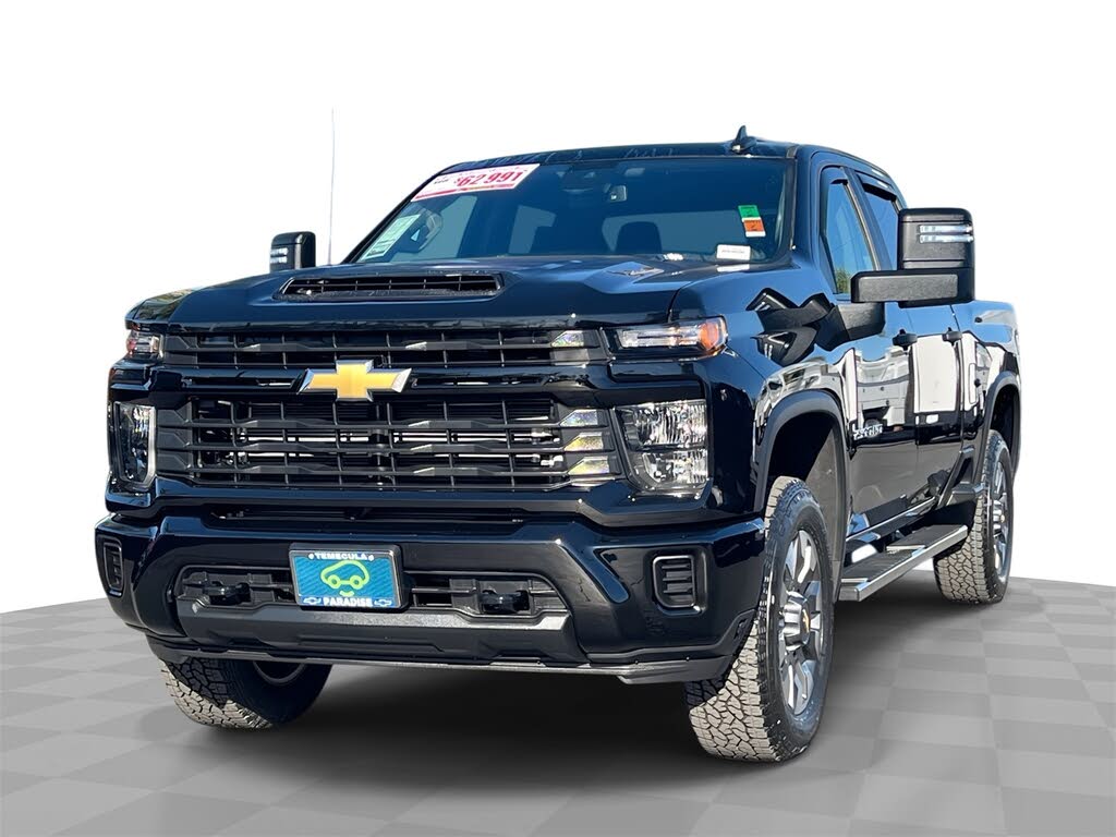 2024 Chevrolet Silverado 2500HD Custom Crew Cab 4WD