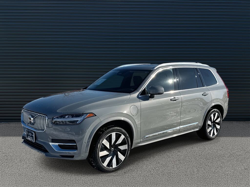 2024 Volvo XC90 Recharge T8 Plus Bright Theme 7-Passenger eAWD