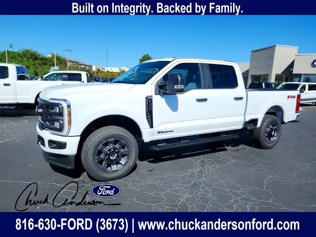 2026 Ford F-350 Super Duty XL Crew Cab 4WD