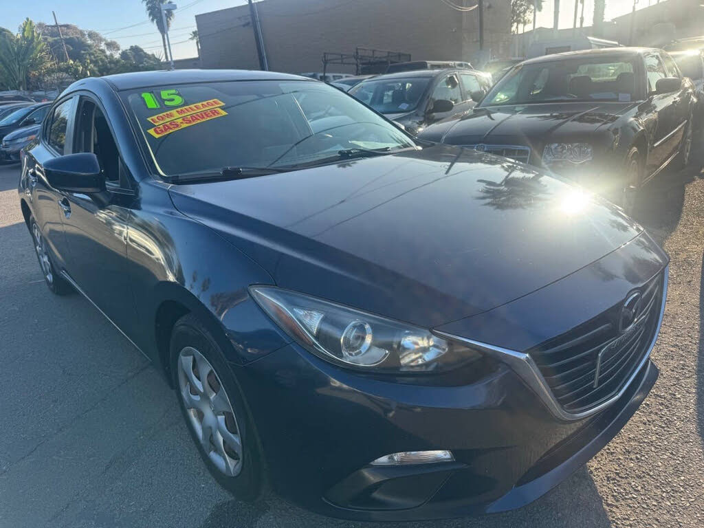 2015 Mazda MAZDA3 i Sport