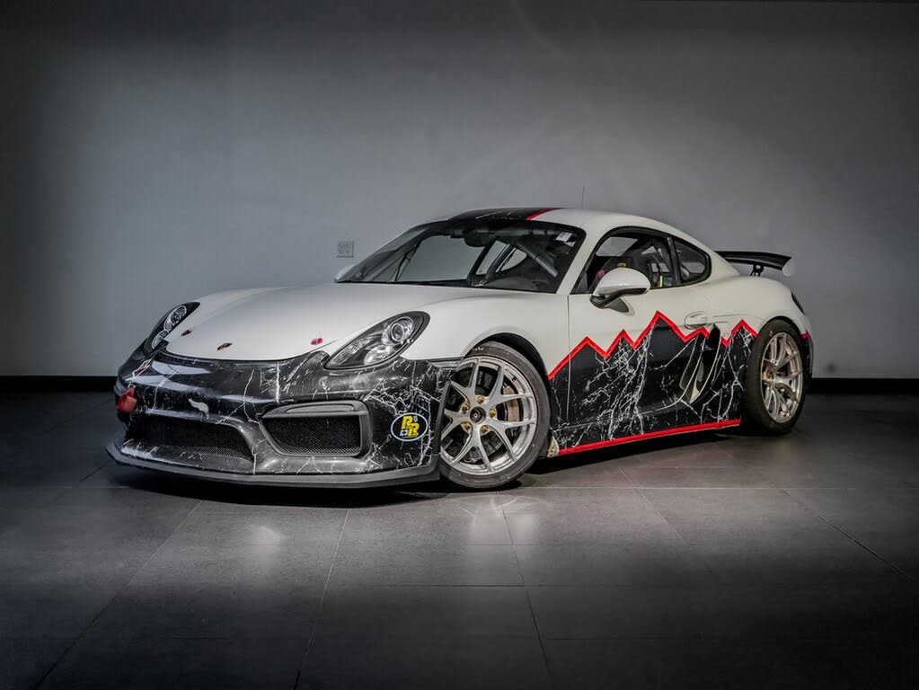 2016 Porsche Cayman GT4