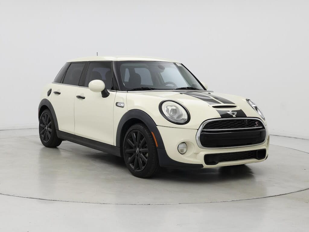 2017 MINI Cooper S 4-Door Hatchback FWD