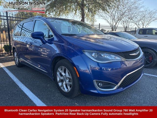2018 Chrysler Pacifica Touring L Plus FWD