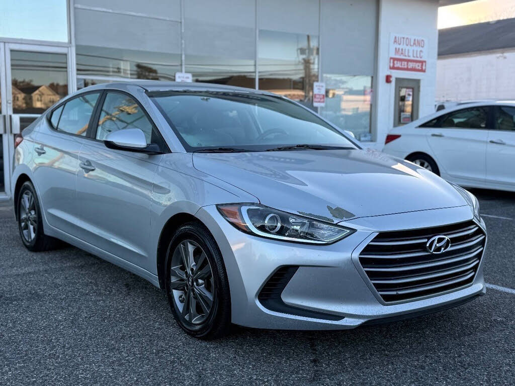 2018 Hyundai Elantra SEL FWD