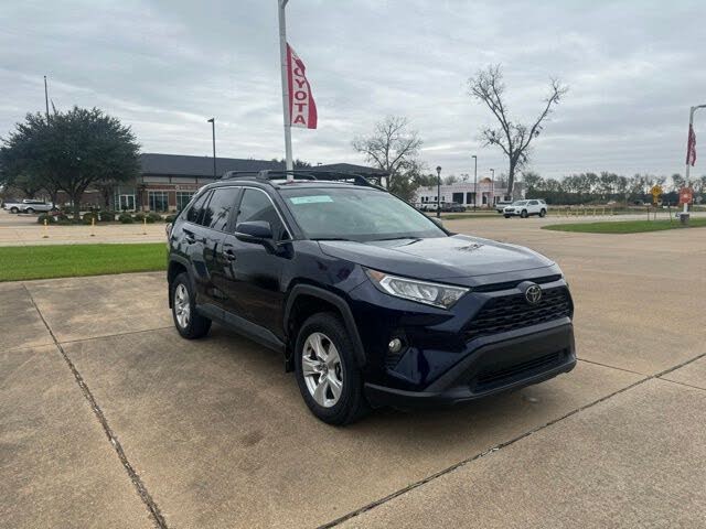 2021 Toyota RAV4 XLE FWD