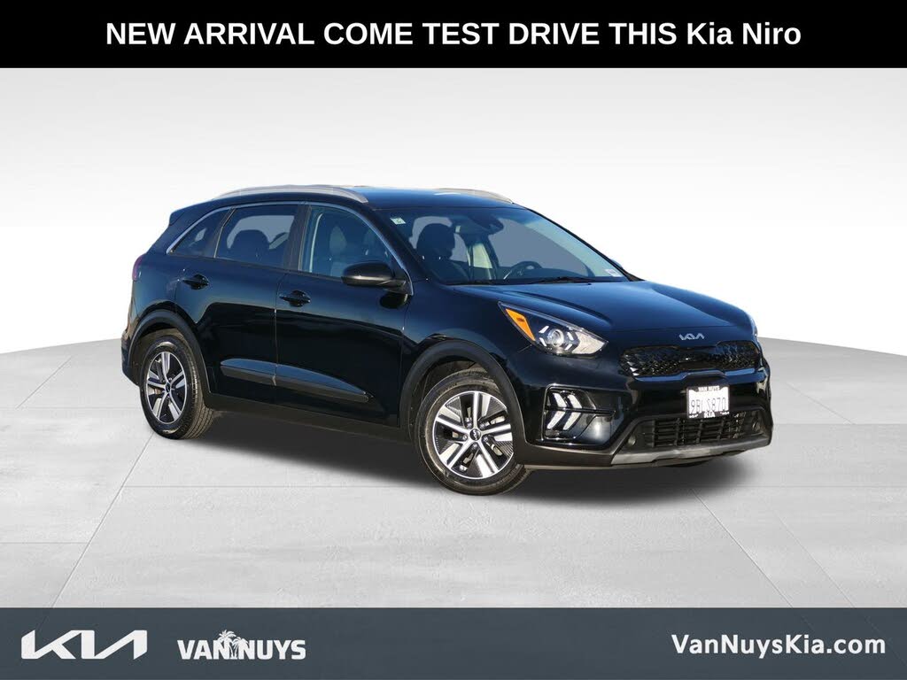 2022 Kia Niro LXS FWD