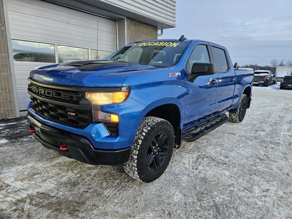 2023 Chevrolet Silverado 1500 Custom Trail Boss Crew Cab 4WD