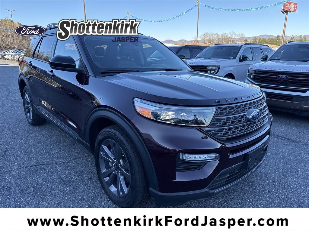 2023 Ford Explorer XLT AWD