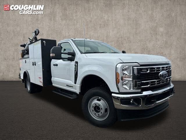 2024 Ford F-350 Super Duty Chassis XL DRW LB 4WD