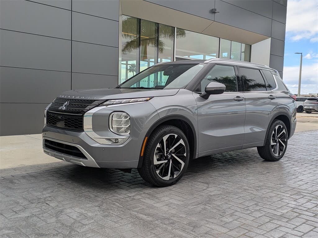 2024 Mitsubishi Outlander SEL Black Edition FWD